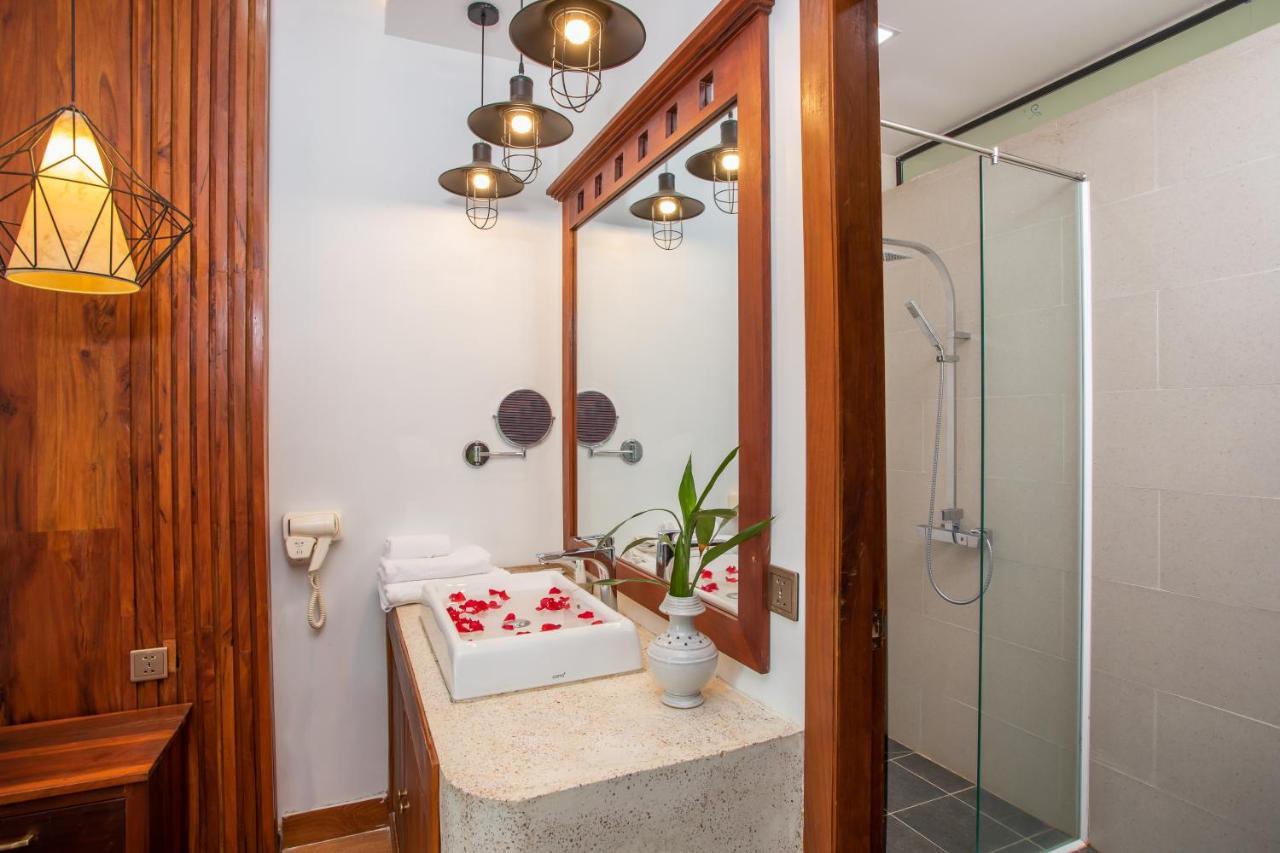 Cambana La Riviere Boutique Hotell Battambang Exteriör bild