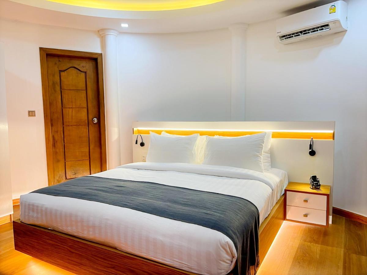 Cambana La Riviere Boutique Hotell Battambang Exteriör bild